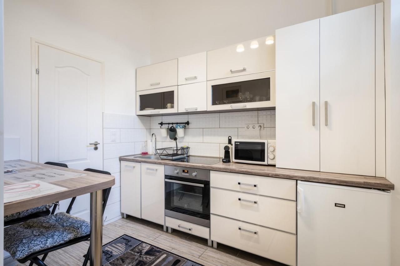 Stella Apartment Budapest Eksteriør billede