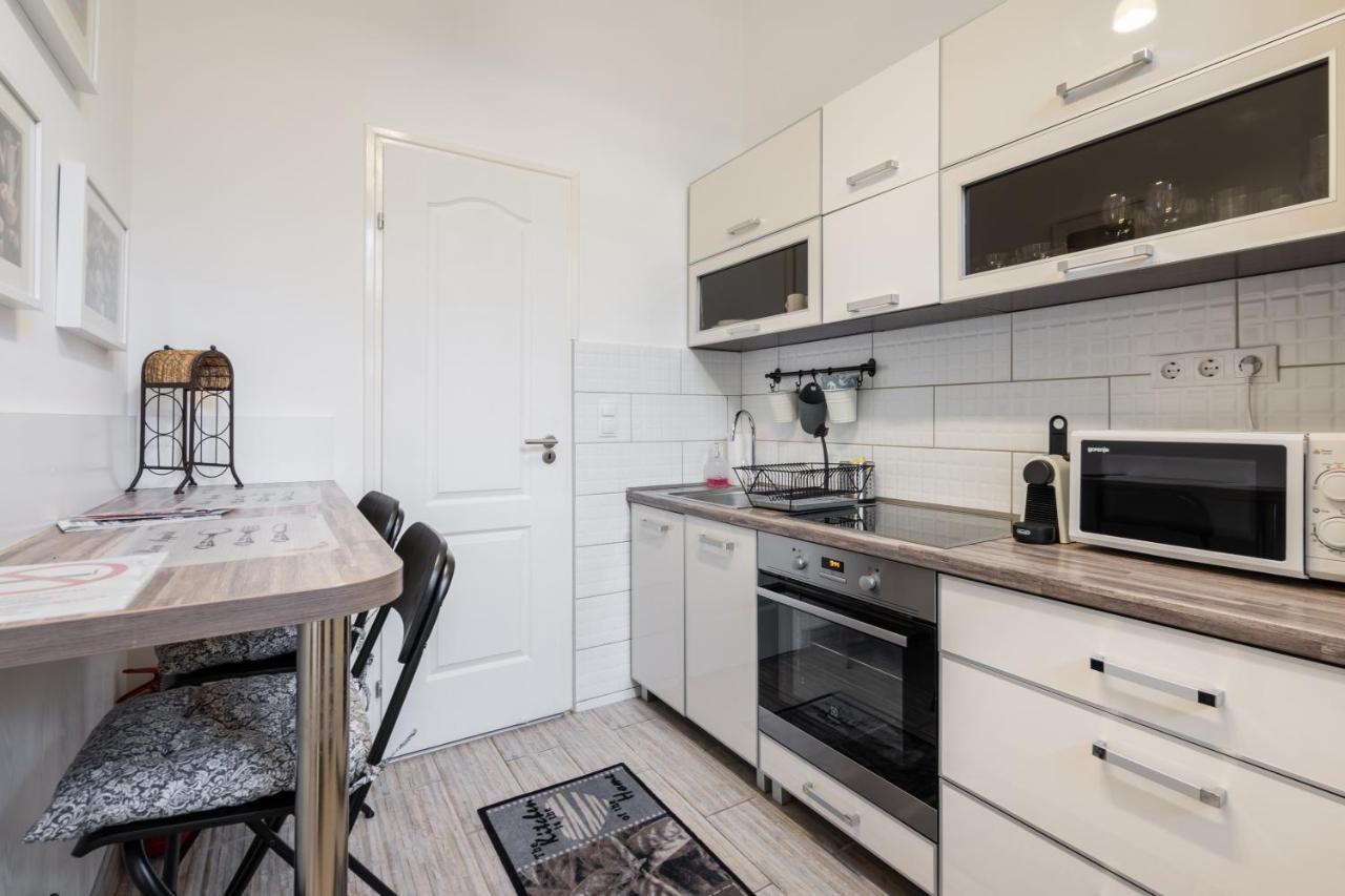 Stella Apartment Budapest Eksteriør billede